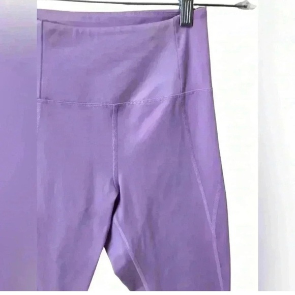 Girlfriend Collective High Waisted Compression Legging Lavender Purple Cropped - Picture 3 of 7